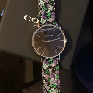 Coach flower band watch